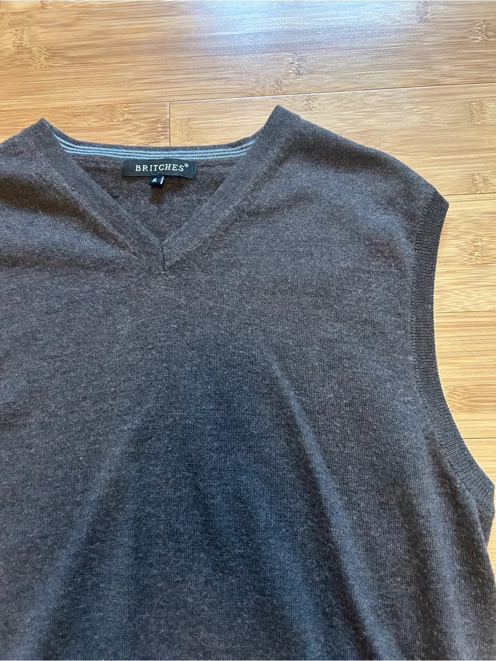 BRITCHES Brown Wool V-Neck Sweater Vest - Picture 4 of 8